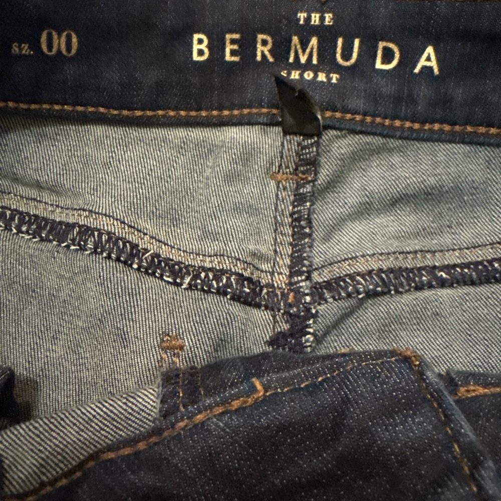 White House l Black Market Dark Blue Denim Bermuda Shorts 00 - Picture 2 of 4